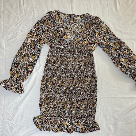 SHEIN Dresses & Skirts - Floral long sleeve dress